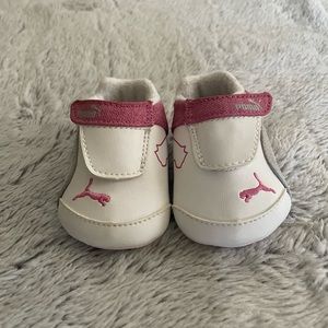 New Puma Crib Shoes Size 1 Metallic Pink, Silver and White